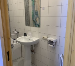 Трехместный стандарт без балкона в Фламинго