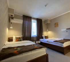 Двухместный номер Deluxe (2 отдельные кровати) в Cube house