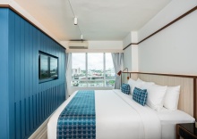 Люкс Grand с балконом в Hotel Amber Sukhumvit 85