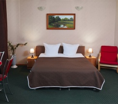 Эконом Стандарт 4-х местный с ванной комнатой в Zb Hotels Айсберг Саратов