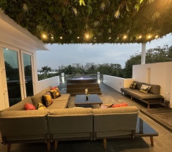 Двухместная вилла Grand двуспальная кровать в Villas In Pattaya