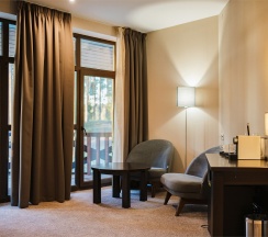 Джуниор сьют вид на озеро в Вереск