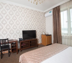 Номер улучшенный №203 в Hotel central