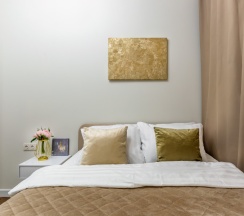 Светлый двухместный номер с удобствами в центре Санкт-Петербурга в Адриан