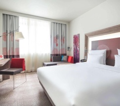 Двухместный номер Superior двуспальная кровать в Отель Novotel Almaty City Center