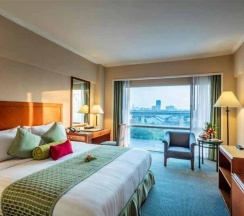 Двухместный семейный номер Standard в Bangkok Palace Hotel
