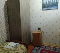 Кровать в 2-местном общем номере (без окна) в Рябиновый