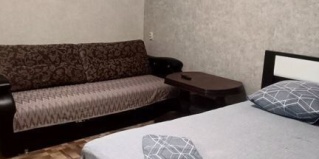 Томск: Апартаменты Апартаменты на Урожайный пер., 27Б