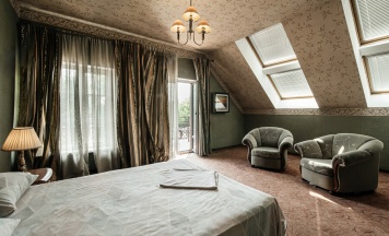 Семейный в Аксу