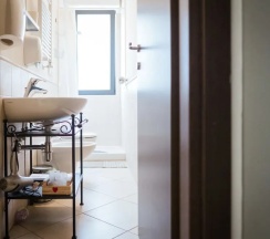Двухместный номер Comfort двуспальная кровать в Kaktus Guest House