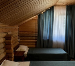 5-местный номер комфорт стандарт №4 в Душа гор