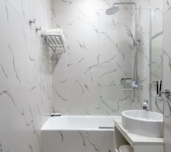Стандарт в V Hotel&Rooftop lounge