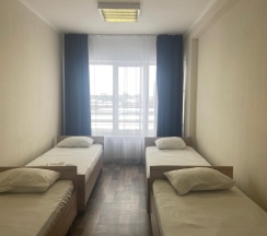 Кровать в 4-местном общем женском номере в Smart Hotel KDO Екатеринбург