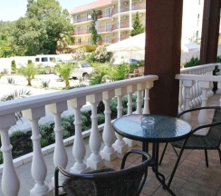 Трехместный стандарт в Элион