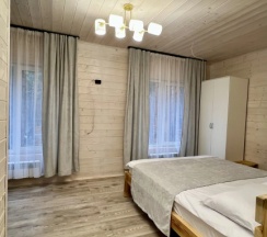 Вилла Deluxe с 3 комнатами с красивым видом из окна в Baza les