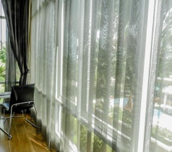 Двухместный полулюкс с видом на сад двуспальная кровать в Vartika Resovilla KuiBuri Beach Resort and Villas