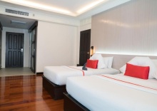 Трёхместное Chalet Wing Deluxe в Grand Jomtien Palace Hotel