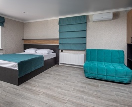 Студио с мини кухней в M-House