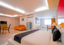 Люкс Standard в Capital O 998 The Magnolias Pattaya Boutique Resort