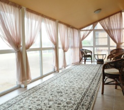 Коттедж с тремя отдельными комнатами в Озёрная