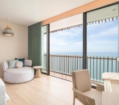 Двухместный номер Hilton Executive oceanfront двуспальная кровать в Hilton Pattaya