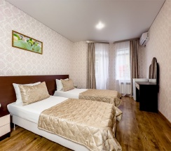 Стандарт с балконом в Каскад by Viva Hotels Group