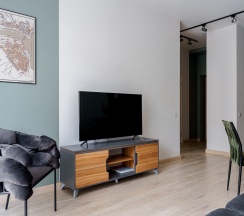 Апартаменты с балконом и с красивым видом из окна в Апартаменты Central street от сети Good Vibes Apartments