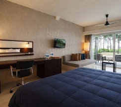 Номер Premier с видом на сад в Southsea Khaolak Beach Resort