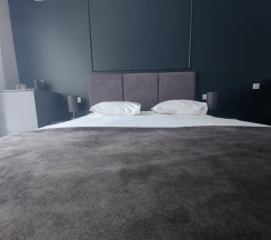 Дизайнерский номер категории «Премиум Студия» в Владимирский