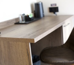 Стандарт сингл в Ласка