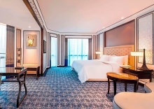 Двухместный люкс Royal c 1 комнатой двуспальная кровать в The Athenee Hotel, a Luxury Collection Hotel, Bangkok