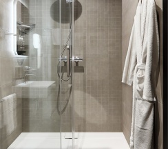 Люкс с двуспальной кроватью в Park-hotel