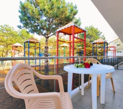 Четырёхместный Комфорт с балконом в Уральские самоцветы