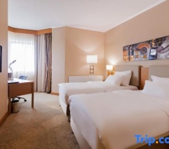 Двухместный номер Deluxe с видом на город 2 отдельные кровати в Dedeman Oskemen Hotel