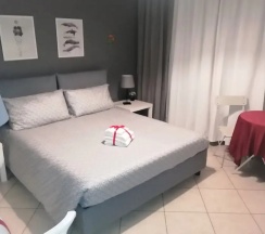 Двухместный номер Comfort с видом на город двуспальная кровать в Kaktus Guest House