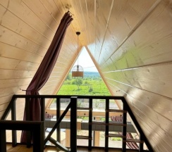 A-FRAME «МАЛИНА» С КУПЕЛЬЮ в Лаванда