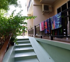 Двухместный номер Deluxe с балконом двуспальная кровать в Отель Kata Beachwalk