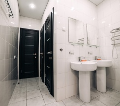 Семейный номер "Комфорт+" с кухней (№105) в Заря