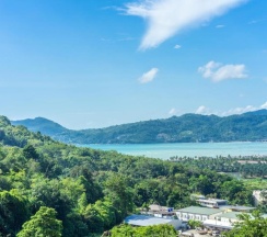 Вилла с видом на море в Sirirat Sea View Villa