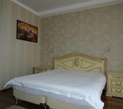 Номер полулюкс с 1 двуспальной кроватью в Лига чемпионов