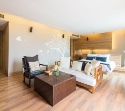 Люкс Classic c 1 комнатой с видом на горы в The Greenery Resort Khao Yai