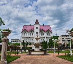 Трехместный полулюкс в Eva