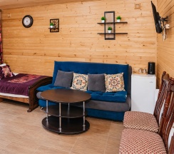 Стандартный семейный номер в Чегет-home