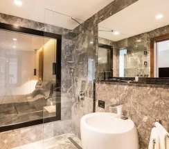 Двухместный люкс двуспальная кровать в Zeniva Hotel