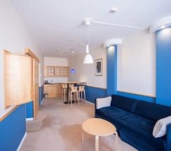 SUITE / ЛЮКС c джакузи в современном корпусе в Россо рива