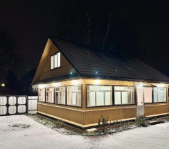 Дом с 5 спальнями в Домики у пляжа