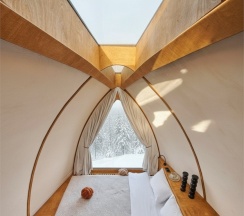 Лунный модуль в Аномалия