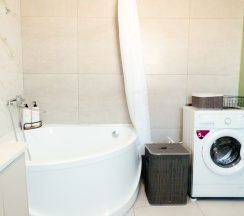 Дом в У Аэропорта