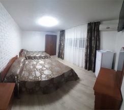 4-х местный Стандарт цокольный этаж свой с/у вне комнаты №5 в Лакшми