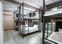 Кровать в общем номере в Ekkamai Buds & Beds - 420 Hostel